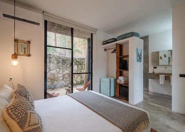 Tropicalito Hotel