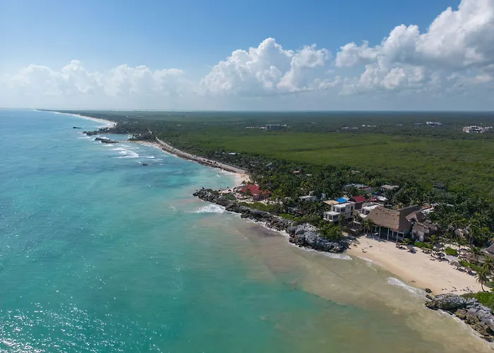 Tropicalito * Tulum Pueblo